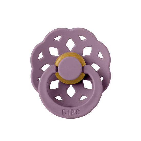 https://www.vanastenbabysuperstore.nl/media/catalog/product/1/9/1912800210_1_fopspeen_bibs_boheme_mauve_06mnd.jpg