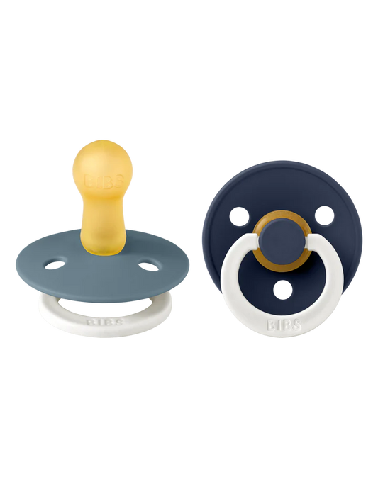 https://www.vanastenbabysuperstore.nl/media/catalog/product/1/9/1912820007_1_fopspeen_bibs_glow_petroldeep_space_06_mnd_2_st.png