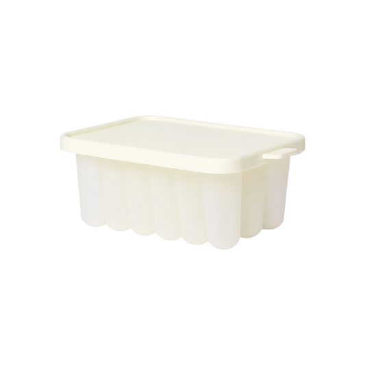 https://www.vanastenbabysuperstore.nl/media/catalog/product/1/9/1912830004_1_Invriesvorm_Bibs_voor_Babyvoeding_Ivory.png