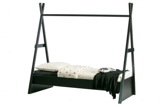 https://www.vanastenbabysuperstore.nl/media/catalog/product/2/6/2650080051_1_bed_woood_1persoons_80x200_joep_zwart.jpg