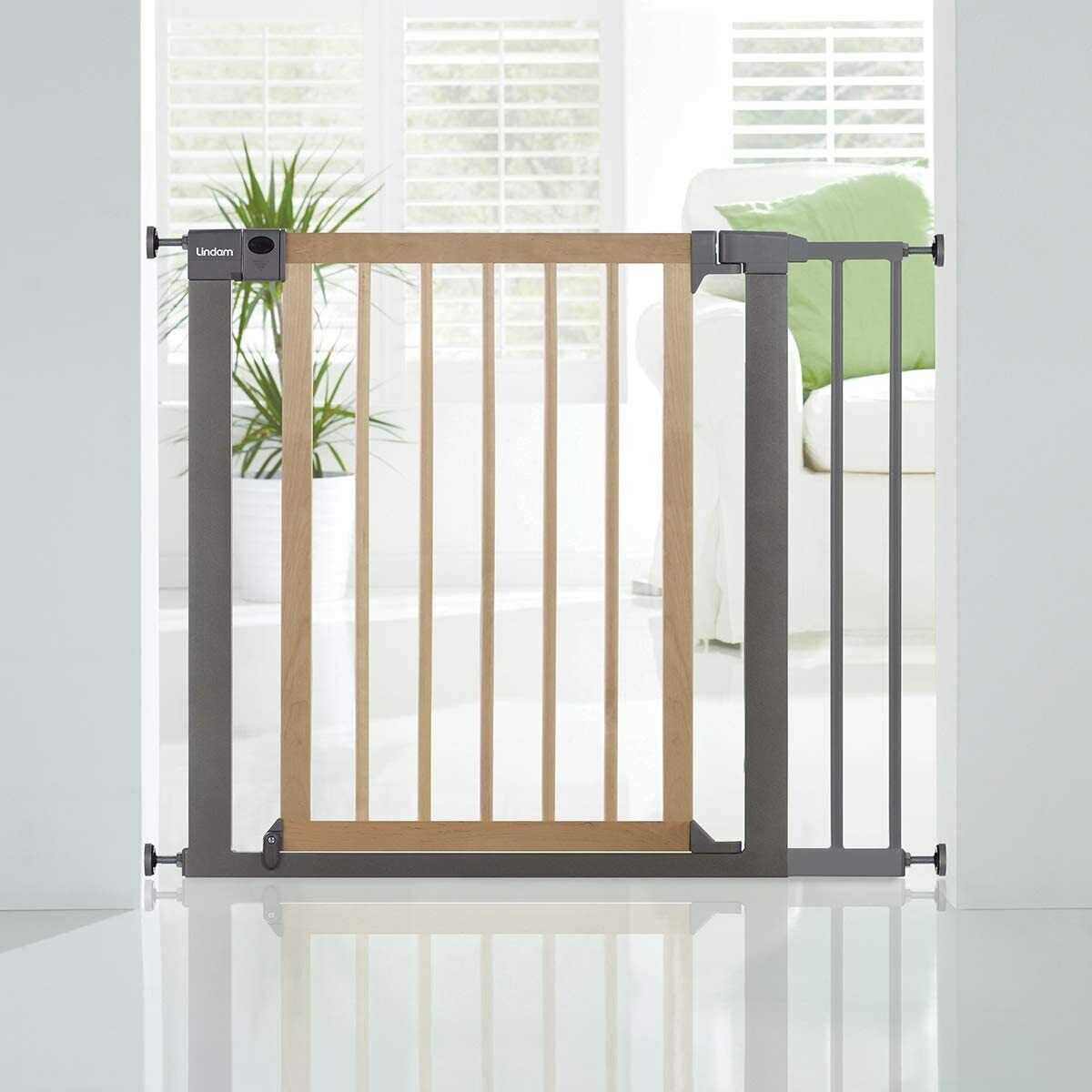 https://www.vanastenbabysuperstore.nl/media/catalog/product/2/9/2911730044_2_verlengstuk_traphek_munchkin_easy_close_7cm_grey.jpg