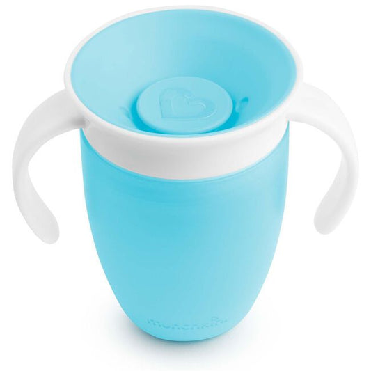 https://www.vanastenbabysuperstore.nl/media/catalog/product/2/9/2912800026_1_antilekbeker_munchkin_012271_miracle_trainer_cup_blue_207ml.jpg