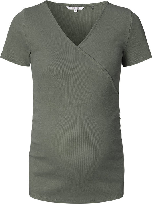 https://www.vanastenbabysuperstore.nl/media/catalog/product/3/0/30n0013p627_1_voedings_tshirt_noppies_nocsep23_sanson_rib_olive.jpg