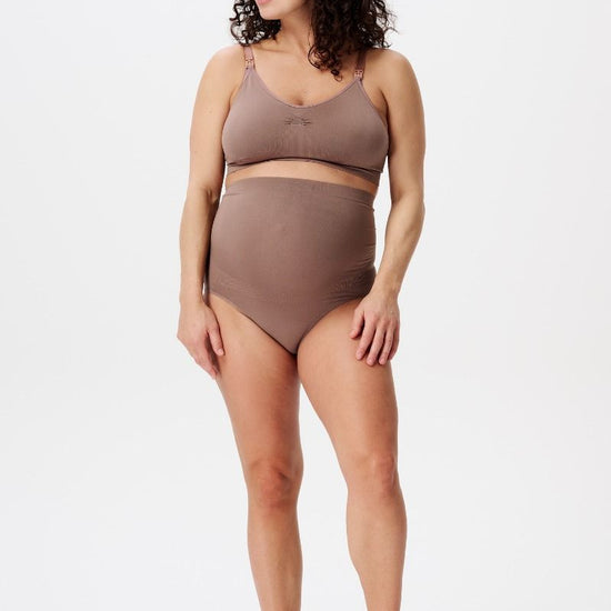 https://www.vanastenbabysuperstore.nl/media/catalog/product/3/0/30n4112n133_1_zwangerschapsslip_noppies_nocjun23_nisa_seamless_sensilr_deep_taupe.jpg