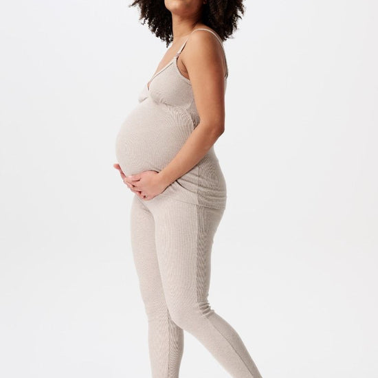 https://www.vanastenbabysuperstore.nl/media/catalog/product/3/0/30n4415_1_legging_noppies_nocjun23_gabri_rib_taupe.jpg