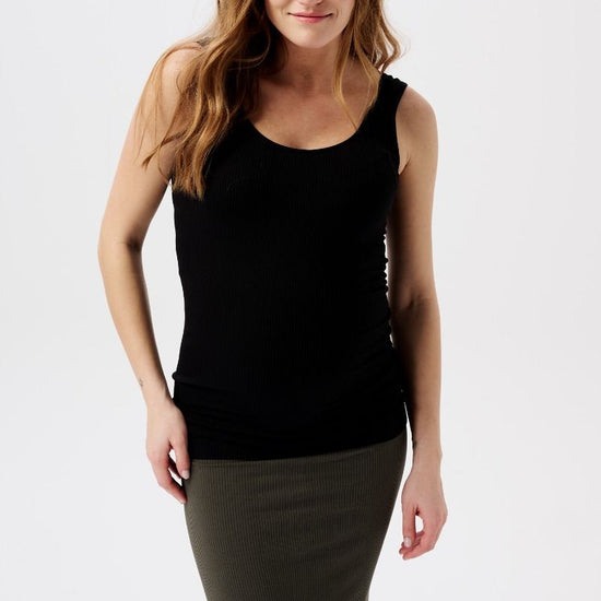https://www.vanastenbabysuperstore.nl/media/catalog/product/3/0/30n4510p090_1_tanktop_noppies_nocjun23_sama_seamless_rib_black.jpg