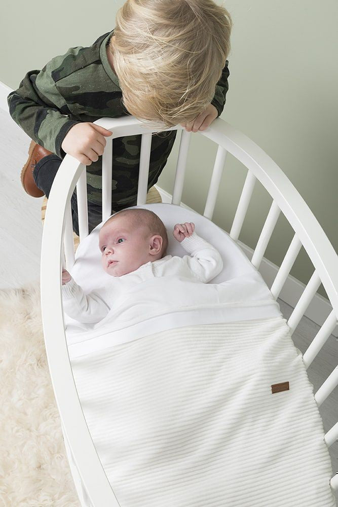 https://www.vanastenbabysuperstore.nl/media/catalog/product/3/5/3571900728_2_deken_wieg_babys_only_sense_teddy_wit.jpg