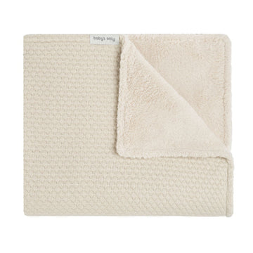 https://www.vanastenbabysuperstore.nl/media/catalog/product/3/5/3571900870_1_deken_ledikant_babys_only_sky_teddy_warm_linen.jpg