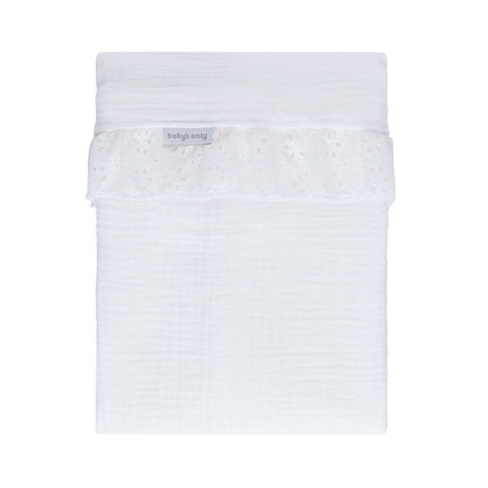 https://www.vanastenbabysuperstore.nl/media/catalog/product/3/5/3571900986_1_laken_ledikant_babys_only_calm_wit_ruffle.jpg