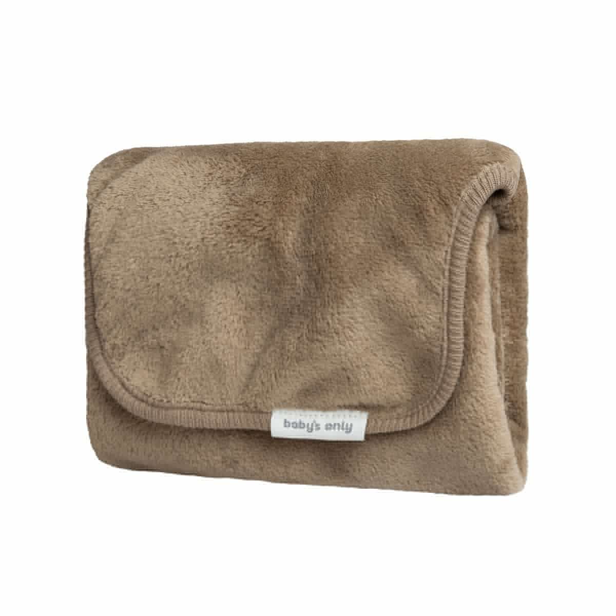 https://www.vanastenbabysuperstore.nl/media/catalog/product/3/5/3572110206_1_verschoonmatje_babys_only_cozy_clay.jpg