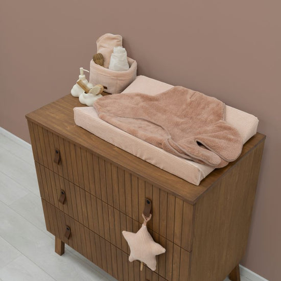 https://www.vanastenbabysuperstore.nl/media/catalog/product/3/5/3572300401_2_commodemandje_babys_only_sense_peach.jpg