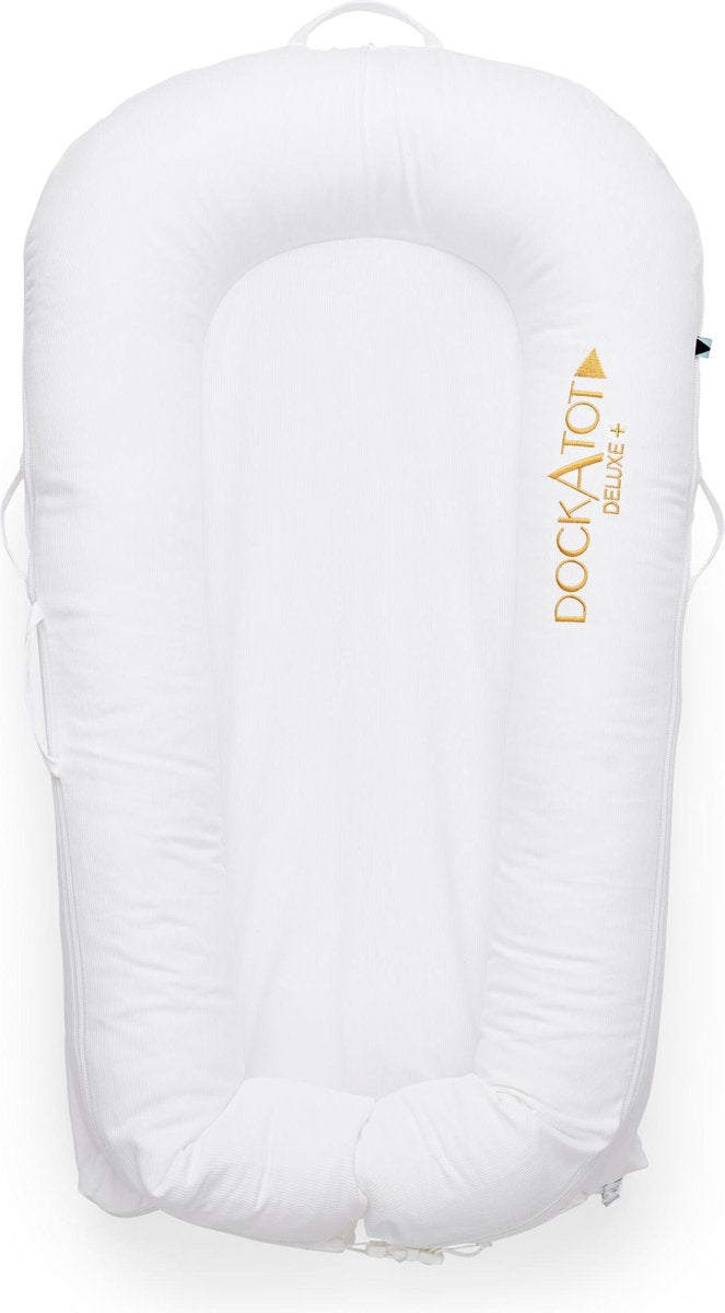 https://www.vanastenbabysuperstore.nl/media/catalog/product/3/7/3741790001_1_Babynest_Dockatot__Deluxe__Pristine_White.jpg