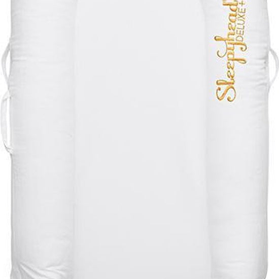 https://www.vanastenbabysuperstore.nl/media/catalog/product/3/7/3741790001_2_Babynest_Dockatot__Deluxe__Pristine_White.jpg