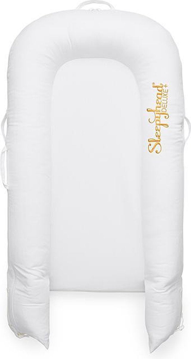 https://www.vanastenbabysuperstore.nl/media/catalog/product/3/7/3741790001_2_Babynest_Dockatot__Deluxe__Pristine_White.jpg