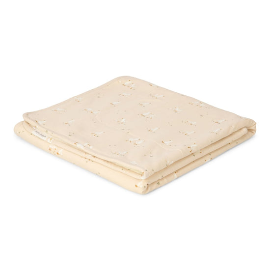 https://www.vanastenbabysuperstore.nl/media/catalog/product/3/8/3891900799_1_little_dutch_deken_wieg_little_goose_beige_fleece.jpg