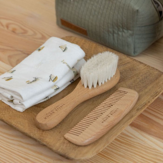 Kam en Borstel Little Dutch Hout