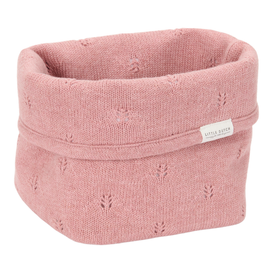 https://www.vanastenbabysuperstore.nl/media/catalog/product/3/8/3892300381_1_mand_klein_little_dutch_pure_pink_blush_gebreid.png