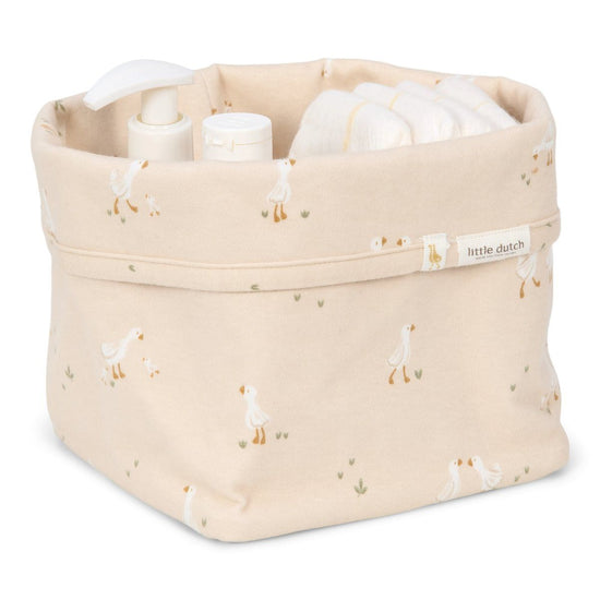 https://www.vanastenbabysuperstore.nl/media/catalog/product/3/8/3892300403_2_little_dutch_mand_klein_little_goose_beige.jpg