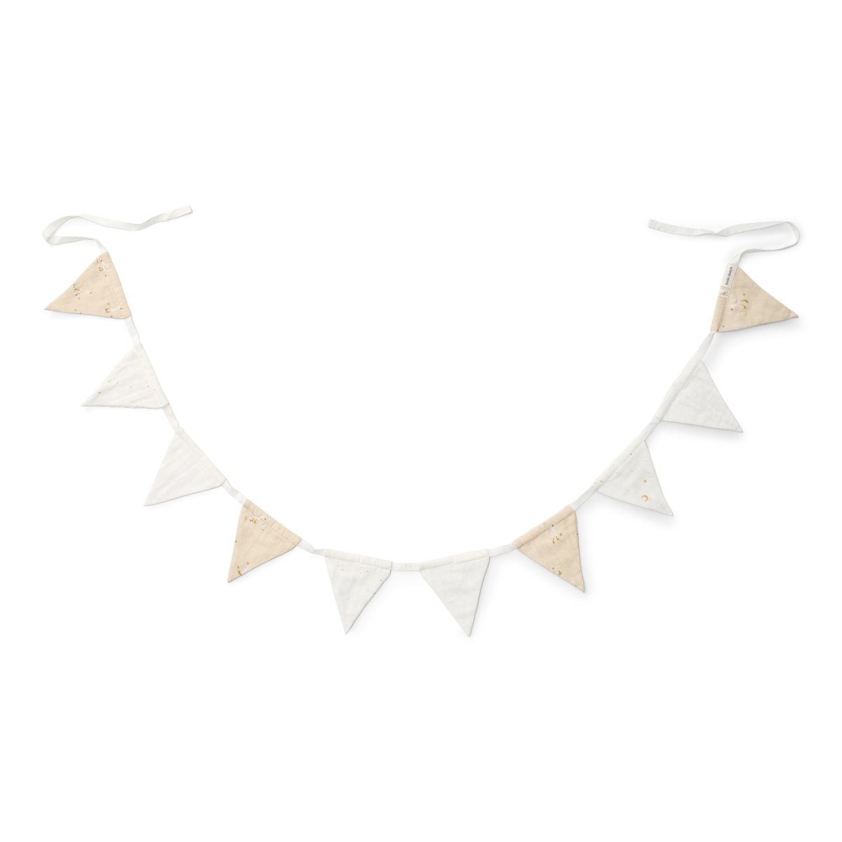 https://www.vanastenbabysuperstore.nl/media/catalog/product/3/8/3892300407_1_little_dutch_vlaggenlijn_little_goose_beige.jpg