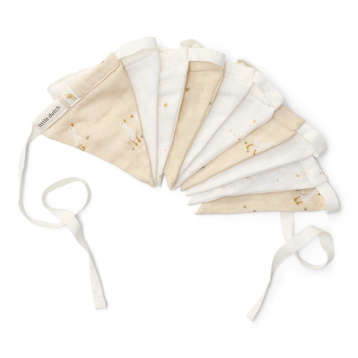 https://www.vanastenbabysuperstore.nl/media/catalog/product/3/8/3892300407_2_little_dutch_vlaggenlijn_little_goose_beige.jpg