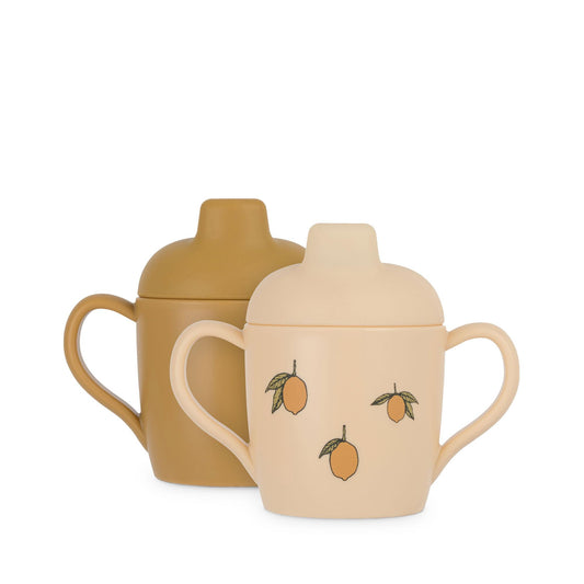 https://www.vanastenbabysuperstore.nl/media/catalog/product/4/2/4292830002_1_tuitbeker_konges_slojd_lemon_2pack_1775140932.jpg