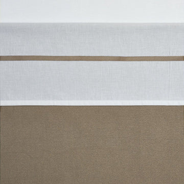 https://www.vanastenbabysuperstore.nl/media/catalog/product/4/5/4591900852_1_wieg_laken_meyco_bies_taupe.jpg