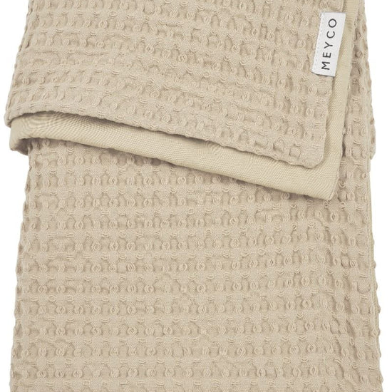 https://www.vanastenbabysuperstore.nl/media/catalog/product/4/5/4591901157_1_deken_ledikant_meyco_wafel_cotton_sand.jpg