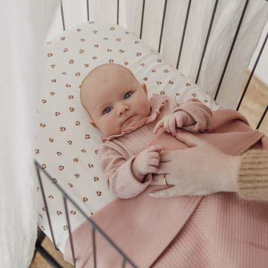 Deken Ledikant Meyco Jaquard Pure Rose