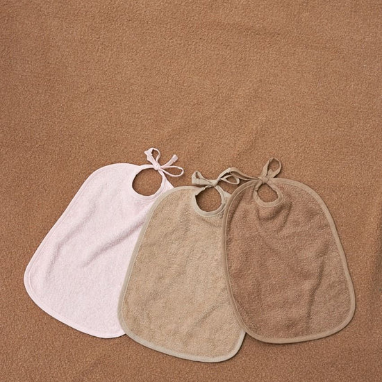 https://www.vanastenbabysuperstore.nl/media/catalog/product/4/5/4592110295_2_slabber_meyco_basic_badstof_soft_pink_2pack.jpg