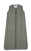 https://www.vanastenbabysuperstore.nl/media/catalog/product/4/5/4592150260_1_slaapzak_zomer_little_boo_geweven_zigzag_olive_green_70cm.jpg