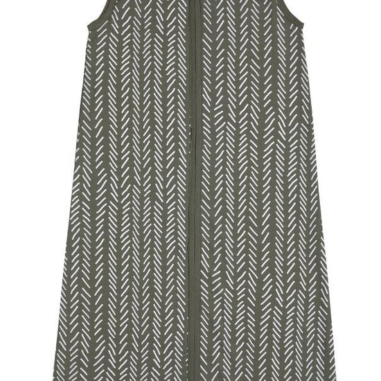 https://www.vanastenbabysuperstore.nl/media/catalog/product/4/5/4592150260_1_slaapzak_zomer_little_boo_geweven_zigzag_olive_green_70cm.jpg