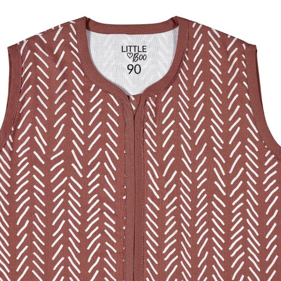 https://www.vanastenbabysuperstore.nl/media/catalog/product/4/5/4592150261_2_slaapzak_zomer_little_boo_geweven_zigzag_terra_roze_70cm.jpg
