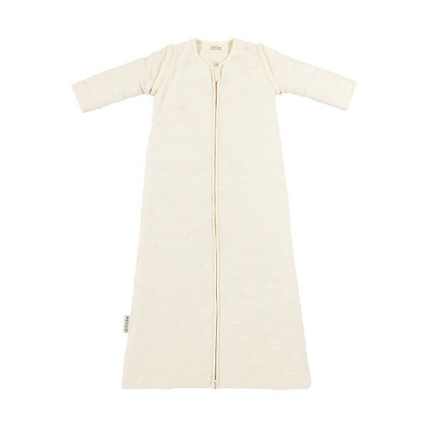 https://www.vanastenbabysuperstore.nl/media/catalog/product/4/5/4592150466_1_slaapzak_winter_meyco_afritsbare_mouw_jacquard_clouds_natural_110cm.jpg