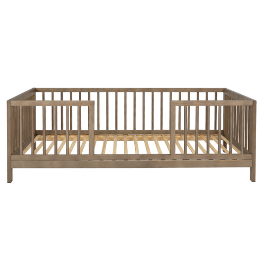 https://www.vanastenbabysuperstore.nl/media/catalog/product/4/9/4940070005_2_peuterbed_liam_70x140_pure_stone_grey_walnut_limited_edition.png