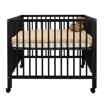 https://www.vanastenbabysuperstore.nl/media/catalog/product/4/9/4941500001_1_box_met_wieltjes_lisa_v2_pure_black.png