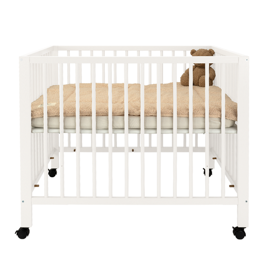 https://www.vanastenbabysuperstore.nl/media/catalog/product/4/9/4941500007_1_box_colorfull_home_lisa_v2_pure_white.png