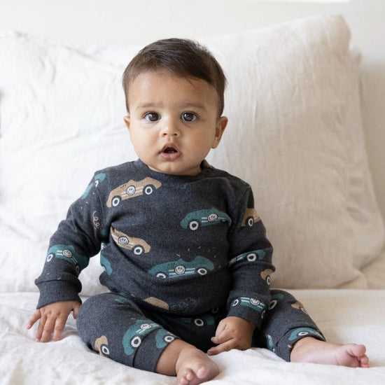 https://www.vanastenbabysuperstore.nl/media/catalog/product/5/0/50500090_2_pyjama_feetje_premium_sleepwear_ricky_racer_antraciet_melange_56_tm_86.jpg