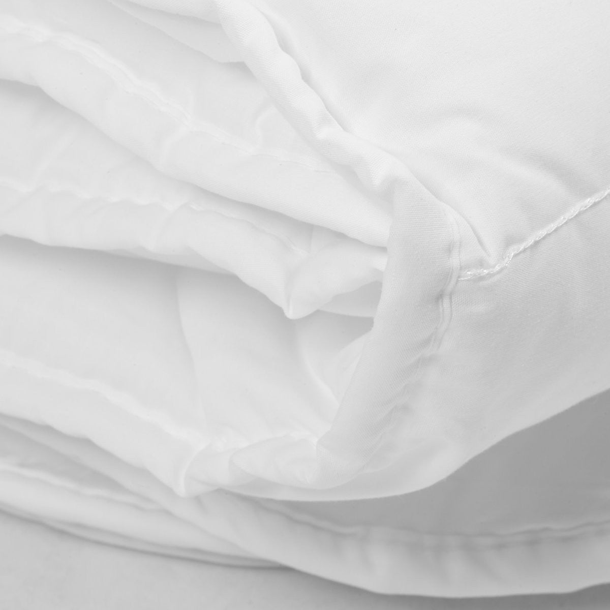 https://www.vanastenbabysuperstore.nl/media/catalog/product/5/5/5581800718_2_dekbed_peuterbed_zzzoo_anti_mite_120x150_enkel.jpg