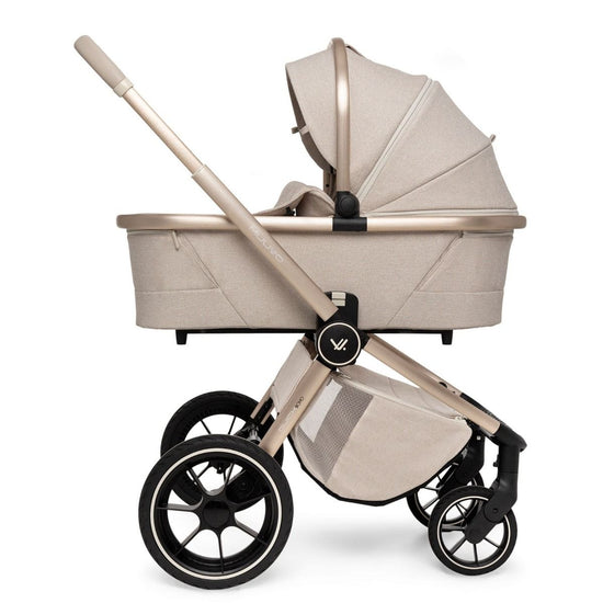 https://www.vanastenbabysuperstore.nl/media/catalog/product/5/9/5904261050598_2_kinderwagen_muuvo_quick_boho_2in1_set_beige_brown.jpg