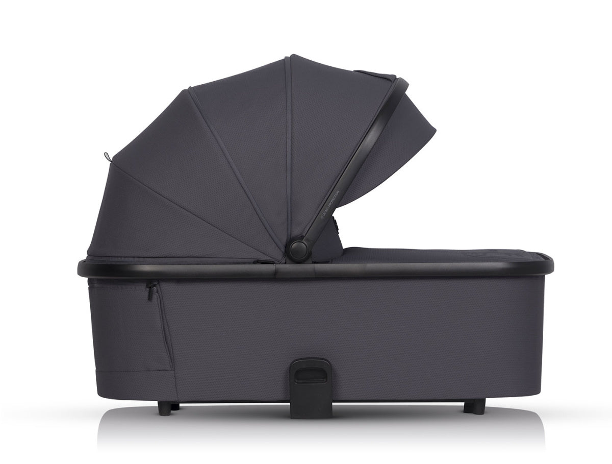 https://www.vanastenbabysuperstore.nl/media/catalog/product/5/9/5908214736829_2_reiswieg_cavoe_moi_iron.jpg
