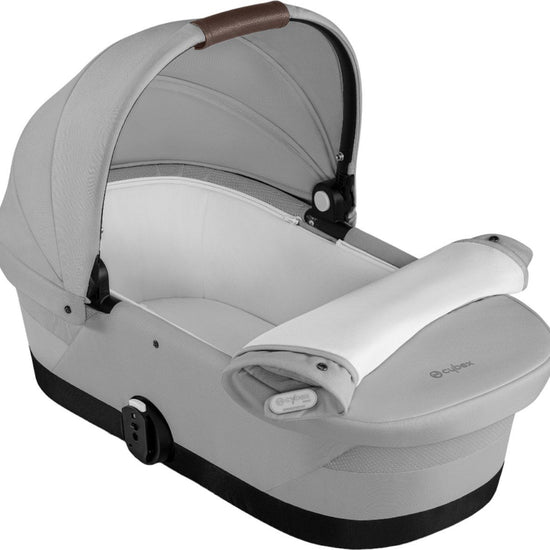 https://www.vanastenbabysuperstore.nl/media/catalog/product/6/0/6091100371_2_reiswieg_cybex_gazelle_s_stone_greymid_grey.jpg