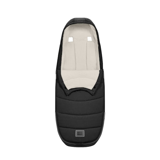 https://www.vanastenbabysuperstore.nl/media/catalog/product/6/0/6091120156_2_voetenzak_cybex_platinum_sepia_blackblack.jpeg