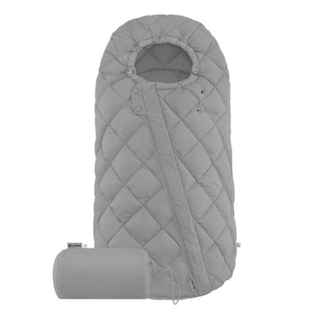 https://www.vanastenbabysuperstore.nl/media/catalog/product/6/0/6091120177_1_voetenzak_cybex_snogga_2_stone_greymid_grey.jpg