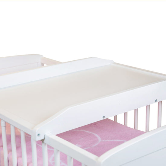 https://www.vanastenbabysuperstore.nl/media/catalog/product/7/1/7141000001_1_verschoontafel_opzet_maja_wit.jpg