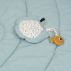 https://www.vanastenbabysuperstore.nl/media/catalog/product/7/3/7332400161_2_speelkleed_done_by_deer_activity_sea_friends_blue.jpg