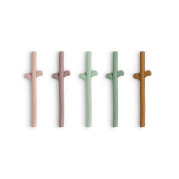 https://www.vanastenbabysuperstore.nl/media/catalog/product/7/3/7332800279_1_silicone_rietjes_done_by_deer_peekaboo_powder_5st.jpg