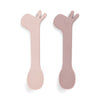 https://www.vanastenbabysuperstore.nl/media/catalog/product/7/3/7332800371_1_lepels_done_by_deer_deer_silicone_lalee_powder_2st.jpg