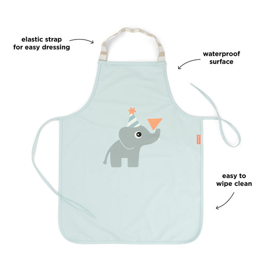 https://www.vanastenbabysuperstore.nl/media/catalog/product/7/3/7332870011_2_schort_done_by_deer_waterproof_celebration_blue_1770300812.jpg