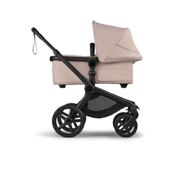 https://www.vanastenbabysuperstore.nl/media/catalog/product/7/5/7571100242_2_kinderwagen_bugaboo_fox5_renew_compleet_blackdesert_taupe.png