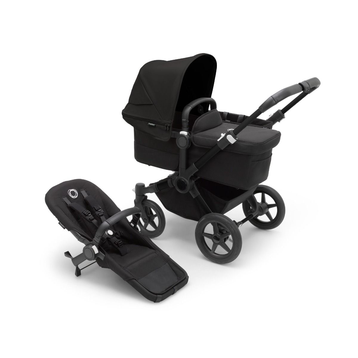 https://www.vanastenbabysuperstore.nl/media/catalog/product/7/5/7571130145_2_kinderwagen_bugaboo_donkey5_mono_complete_blackmidnight_black_black_fram.jpg